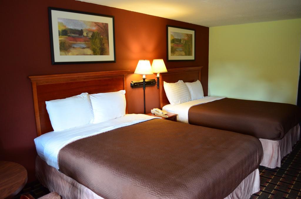 Greystone Motel Hillsboro Exterior photo
